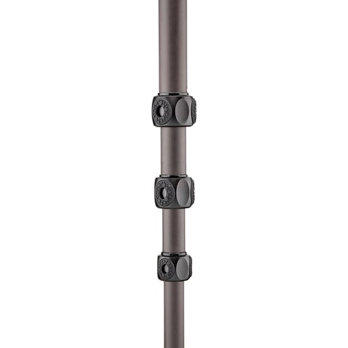 3-Legged-Thing-Lance-Darkness-Monopod-with-docz07