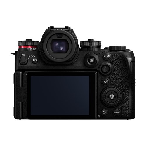 Panasonic-S1RII-24-105mm-Kit-02
