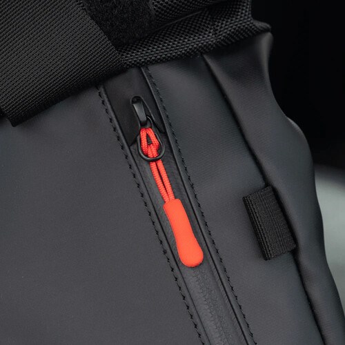 wandrd-zipul-red-3