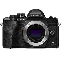C01_E-M10Mark4_BLK_Front