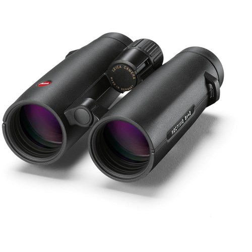 Display Leica Noctivid 8X42 Binoculars