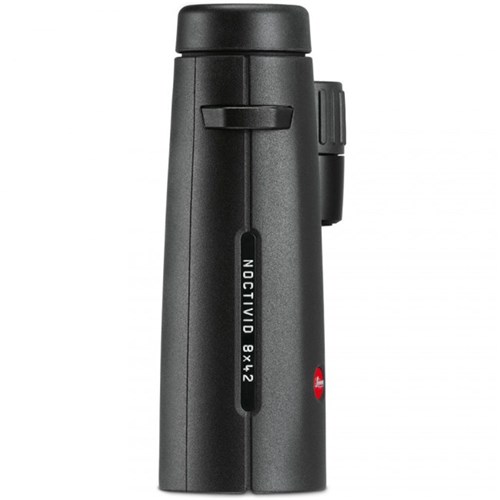 Display Leica Noctivid 8X42 Binoculars